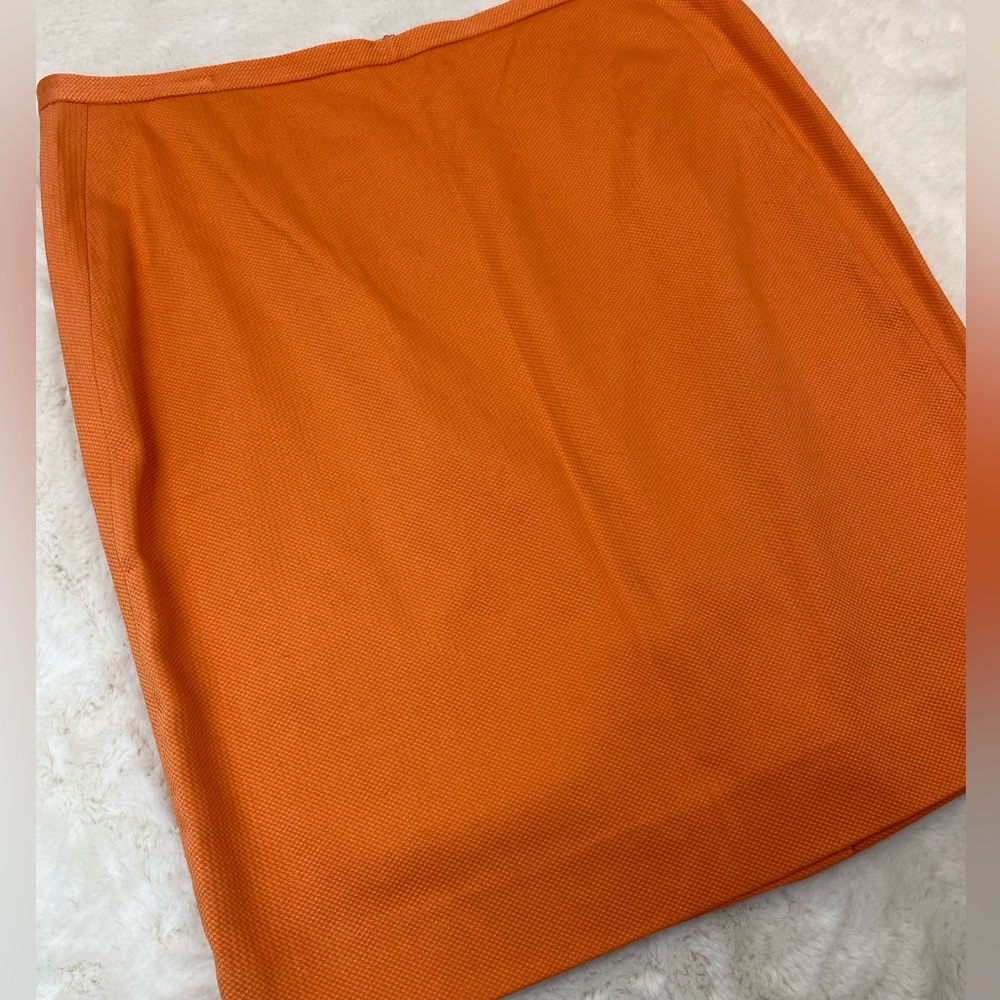 THE LIMITED Orange Pencil Skirt NWT | Size 12 - Picture 2 of 9